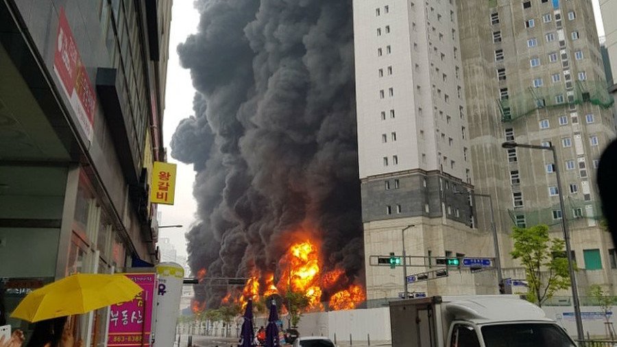 Major blast & thick smoke grip construction site in S. Korea, killing 3 people (PHOTOS, VIDEO)