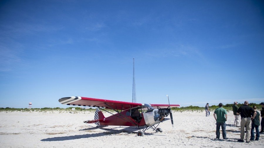 Mysterious joyride: Pilot disappears after abandoning stolen plane on New Jersey beach (VIDEOS)