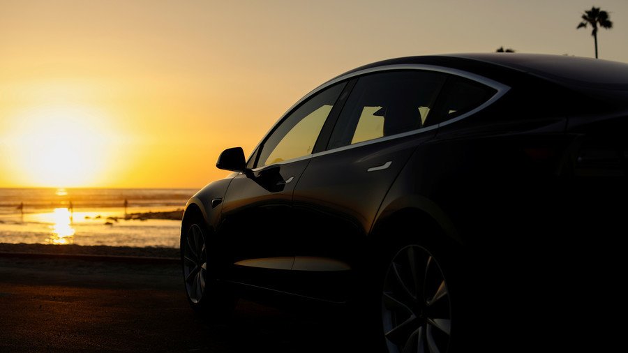 Teslas may produce as much CO2 as gasoline powered cars