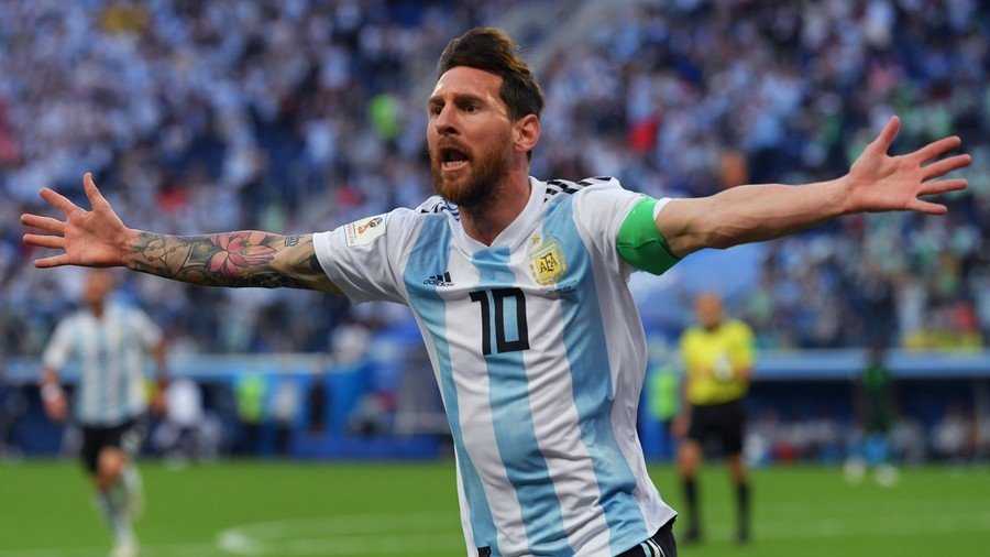 The goat breaks his duck! Messi scores first World Cup 2018 goal 
