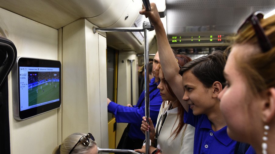 Messi on the Metro: Over 14mn passengers watch World Cup games on Moscow underground