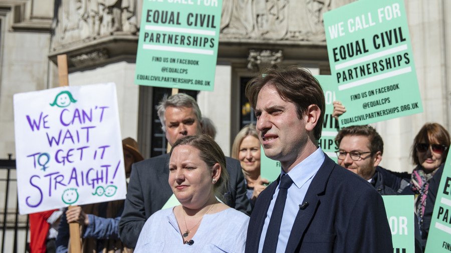 Straight couple win the right to marry like gay couples