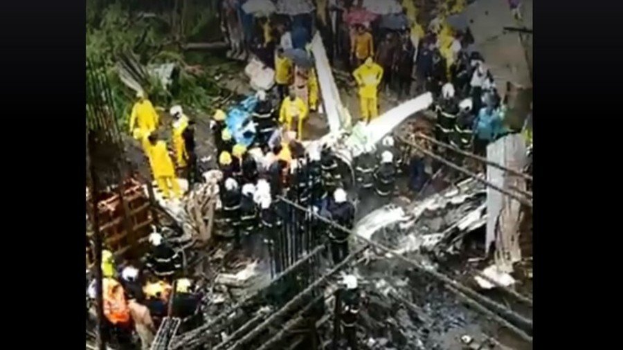 Local government aircraft crashes in Mumbai (PHOTOS, VIDEO)