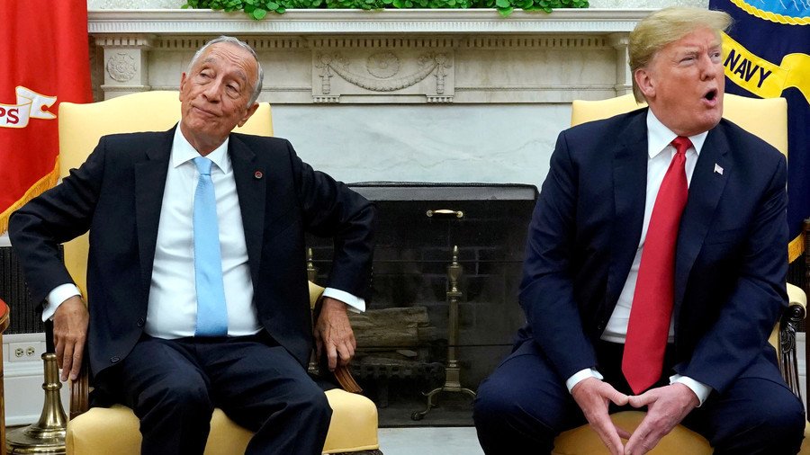 Alpha male handshake: Portugal leader beats Trump at his own game with powerful squeeze (VIDEO)