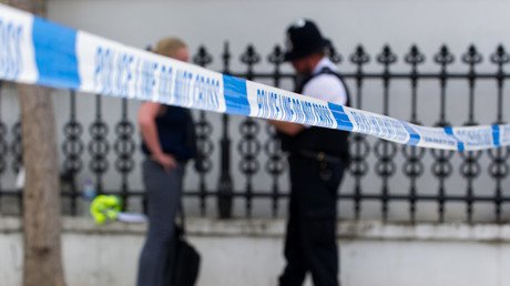Spate of ‘machine gun’ and stabbing attacks leave 4 injured in London night of terror