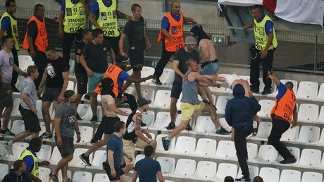 Moscow hooligans blacklisted ahead of World Cup as police crack down 