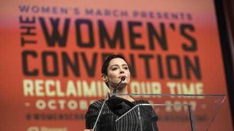 'Cut off the head, the rot': Actress Rose McGowan discusses Weinstein scandal with RT (VIDEO)