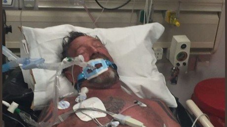 ‘Incompetent enemies’: John McAfee blasts ‘poisoning’ attempt from his hospital bed (PHOTOS)