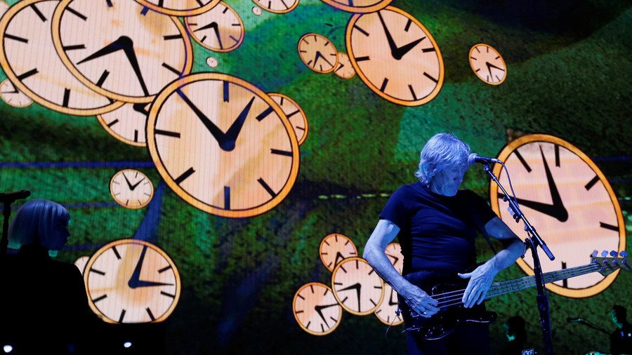 ‘Trump is a pig’: Roger Waters takes aim at US president in Hyde Park show (PHOTOS)