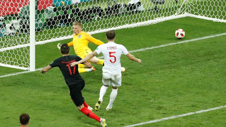 Croatia 2-1 England: Three Lions knocked out as Mandzukic scores in extra time (AS IT HAPPENED)