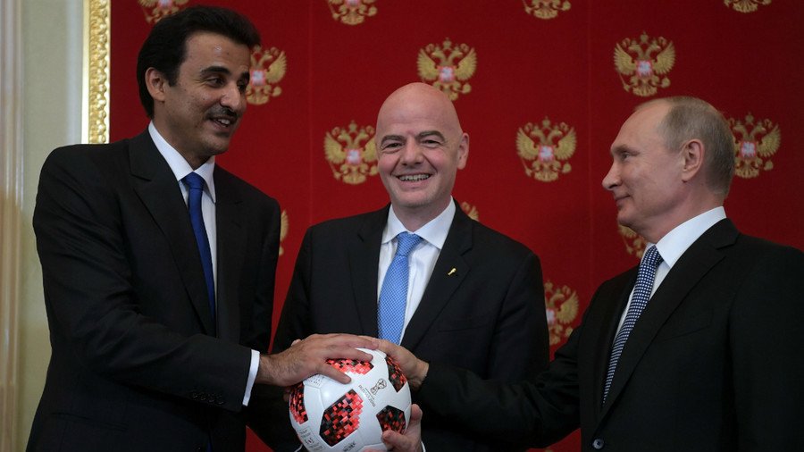 Putin hands World Cup host mantle to emir of Qatar