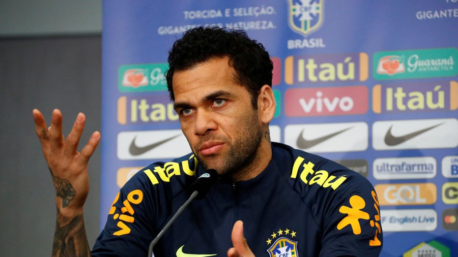 Brazilian star Alves pays tribute to Russia ‘as a country and as a host’