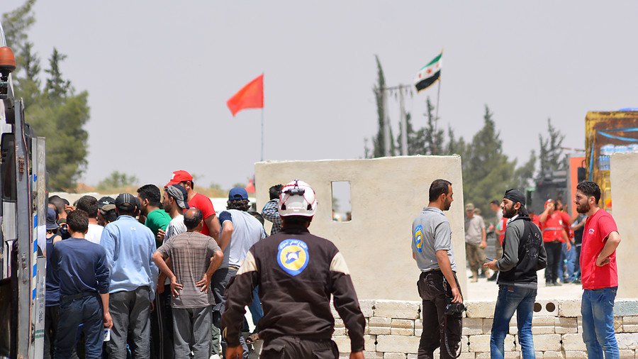 Israel evacuates White Helmets from Syria to Jordan