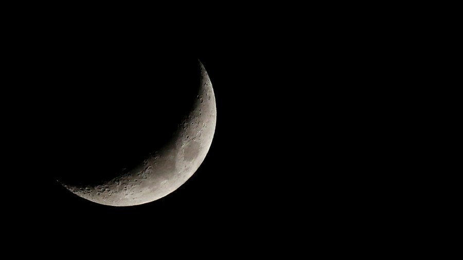Did the moon once support life? It’s likely, according to a new scientific study