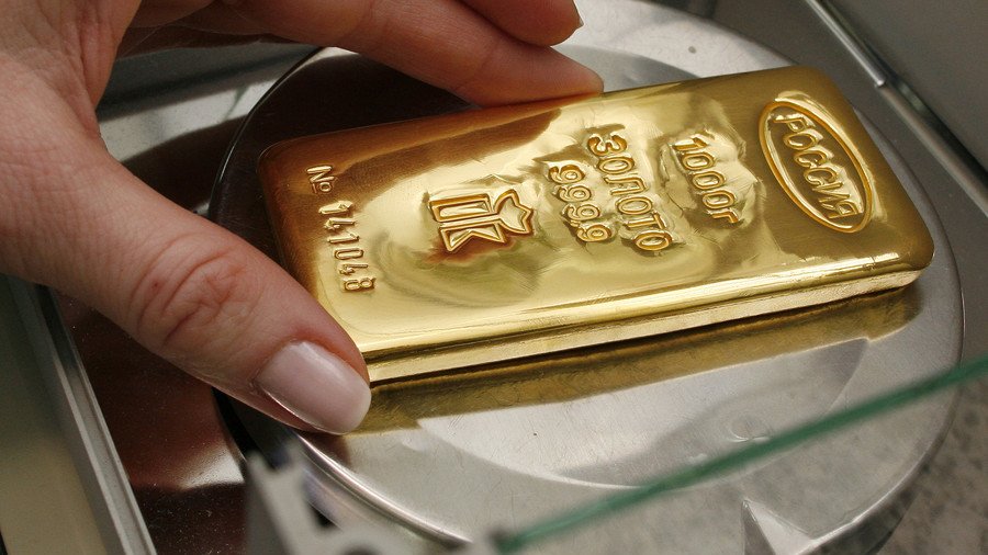 Dollar detox: Russia's gold reserves near 2000 tons to set historic benchmark