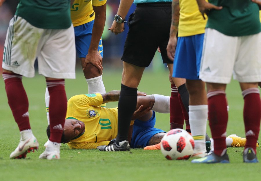 Neymar's FIFA World Cup 2018 theatrics draws criticism from Marco van  Basten – The Denver Post