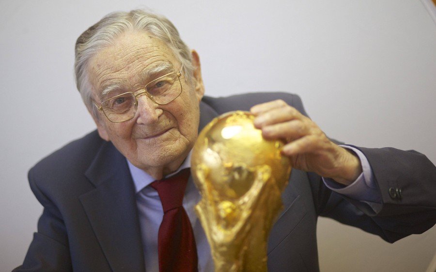 FIFA World Cup trophy 2022: Worth, size, weight and is it made of real  gold?