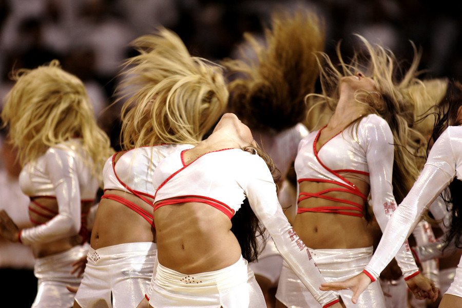 ‘more Wholesome Mavericks Cheerleaders To Wear ‘less Revealing Outfits After Harassment 