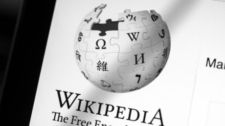 Italian Wikipedia goes dark in bid to save memes and remixes from new EU online copyright law