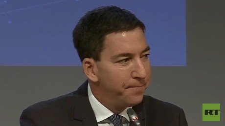 ‘The Kremlin pays him’: The Intercept’s Greenwald attacked by MSM after Moscow trip