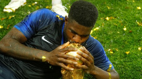 France’s Samuel Umtiti celebrates World Cup win with unique photo opportunity
