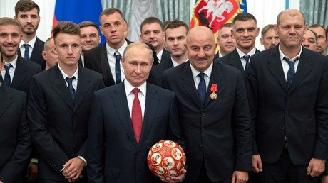 ‘We gave Putin a ball, but with no listening device’ – Russia coach Cherchesov mocks US spy hysteria