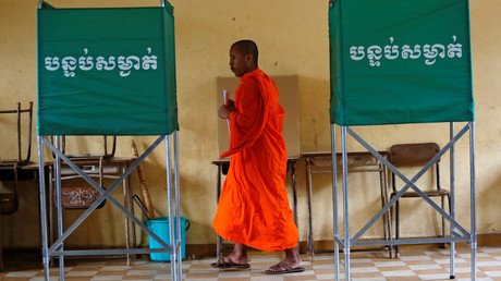 Record turnout in Cambodia’s election amid claims of crackdown & US meddling (VIDEO)
