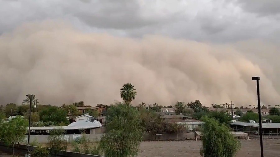 Haunting, ‘life-threatening’ wall of dust completely envelops Phoenix (PHOTOS, VIDEOS)