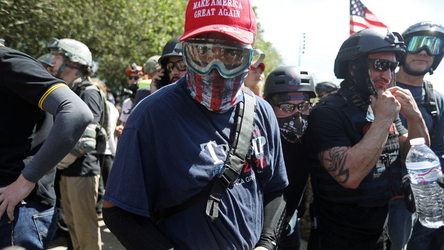 Tensions high as Patriot Prayer & Antifa protestors stage rival rallies in Portland