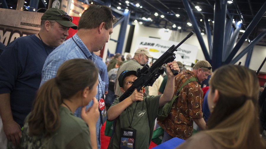 100,000 rounds of ammo & several rifles stolen at US gun show