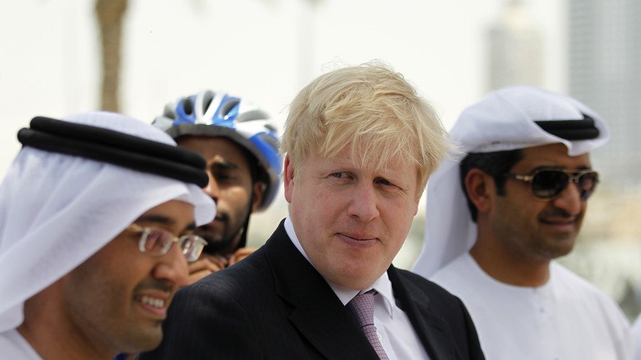 BoJo’s incendiary burqa comments defended by Tory MP & BBC journalists