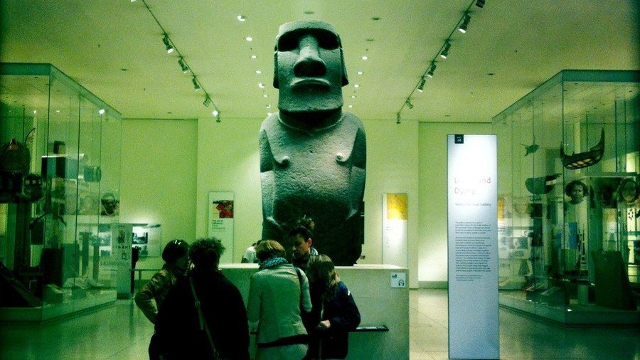 Easter Island people want return of their sacred statue, stolen by imperial Brits