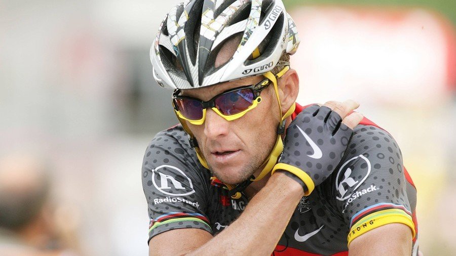 US cyclist Lance Armstrong hospitalized after bike crash — RT Sport News