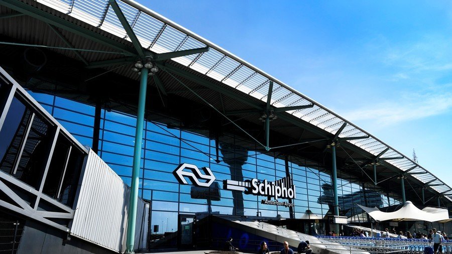 Flights resume after system meltdown halts all traffic at Amsterdam's Schiphol Airport