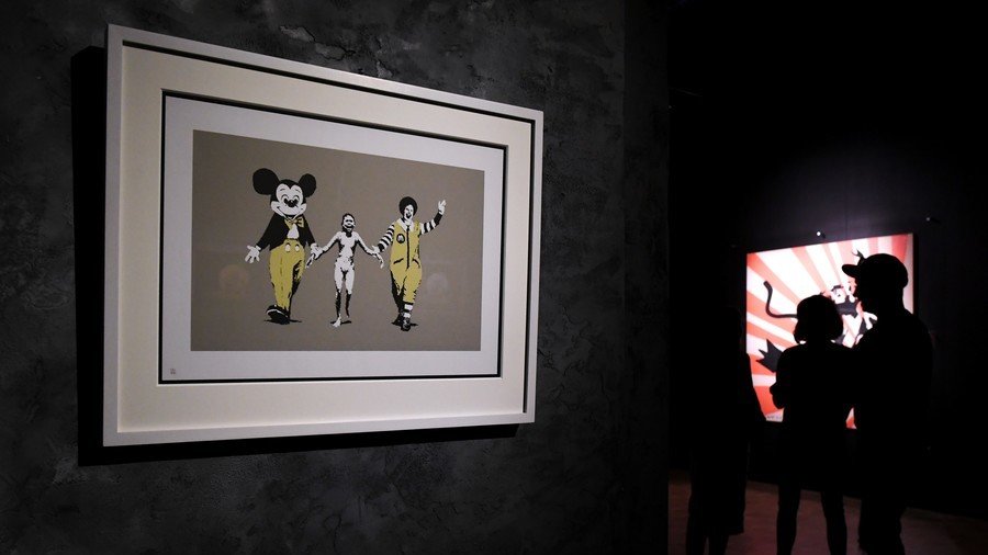 Banksy lashes out at ‘unauthorized’ Moscow exhibition of his work 