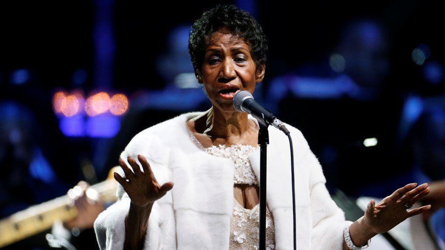 Tribute confusion: Fox News apologizes for mixing up late Aretha Franklin with Patti LaBelle