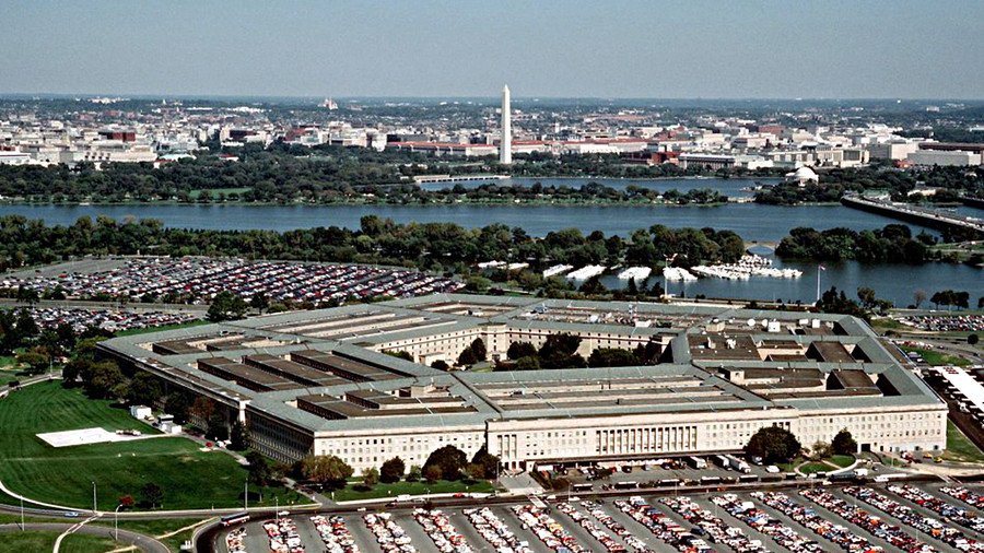 Pentagon employee questioned contracts with FBI informant Halper & lost his clearance – attorney
