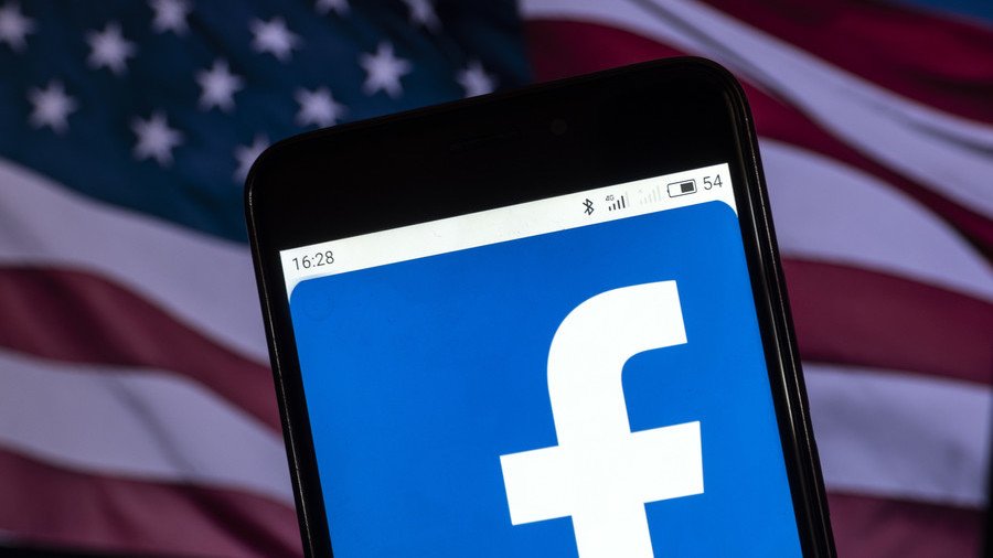 Facebook 'censors' conservative education page, says it was a mistake, but few are convinced