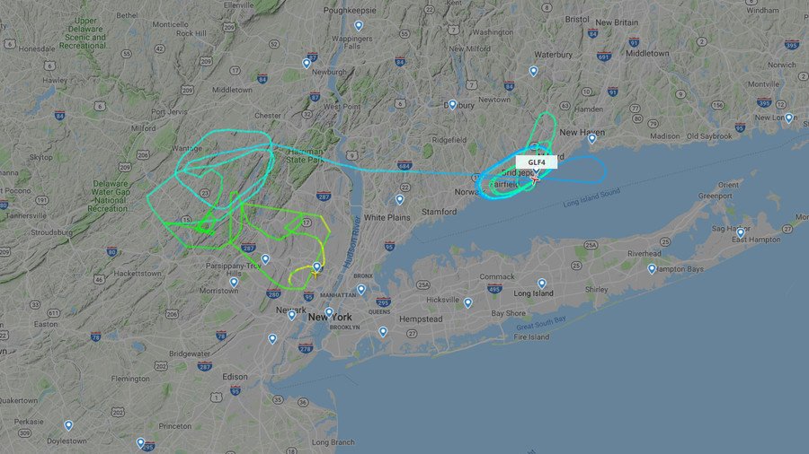Plane blows out tires at New Jersey airport, makes emergency landing in New York