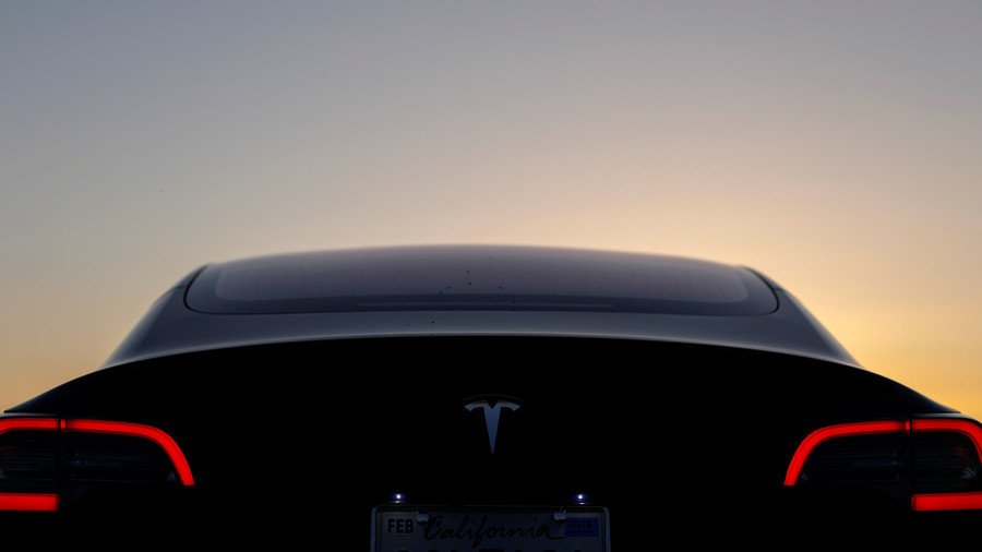 Tesla investor urges Musk not to take company private as stock could be worth $4,000