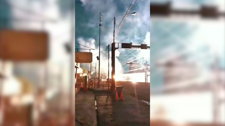 Venezuelan power station explosion illuminates night sky (VIDEOS)