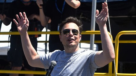 Tesla shares nosediving as Elon Musk's privatization plans leave market unimpressed