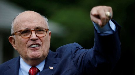 'Truth isn't truth': Bizarre Giuliani quote sends Twitter into frenzy