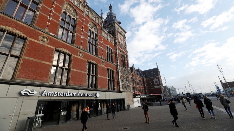 Amsterdam attacker who stabbed 2 Americans had ‘terrorist motive’ – authorities