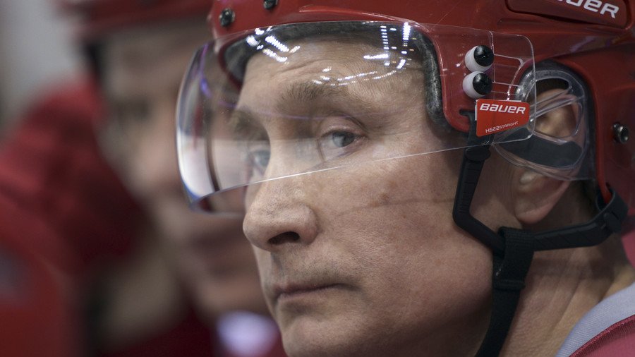 Face-off: Finnish hockey team could sue newspaper for Putin image on emblem