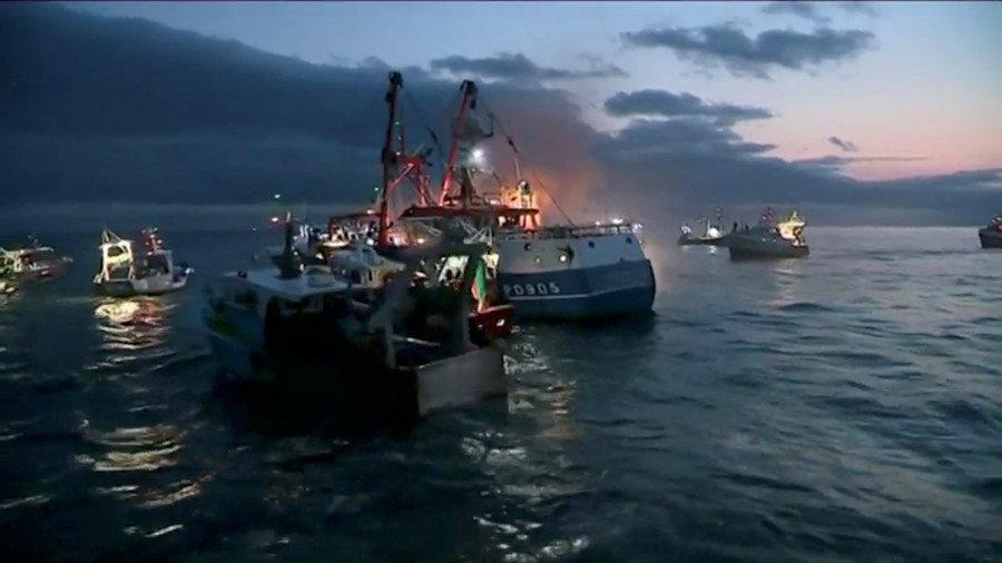 Scallop squabbling: French Navy may intervene if clashes continue with British fishermen