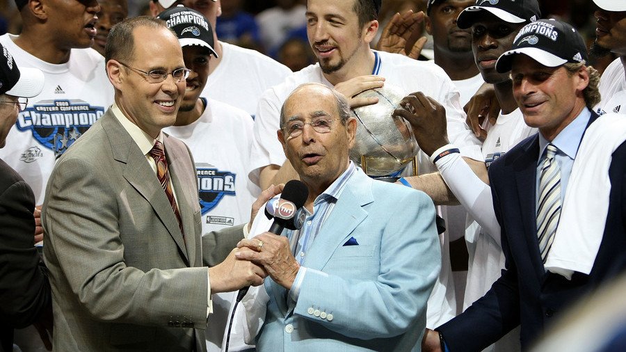 US billionaire Richard DeVos, Amway co-founder and Orlando Magic owner, dies at 92