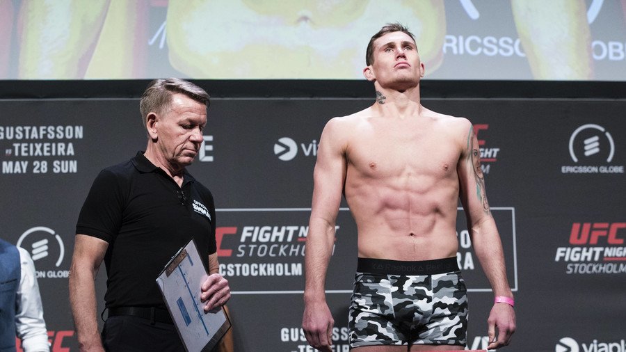 UFC's Till makes weight, flips off fans ready for Woodley fight (VIDEO)