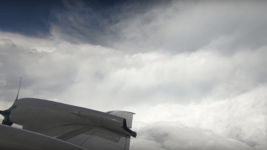 Time-lapse footage captured hurricane-hunting plane fly through Florence (VIDEO)