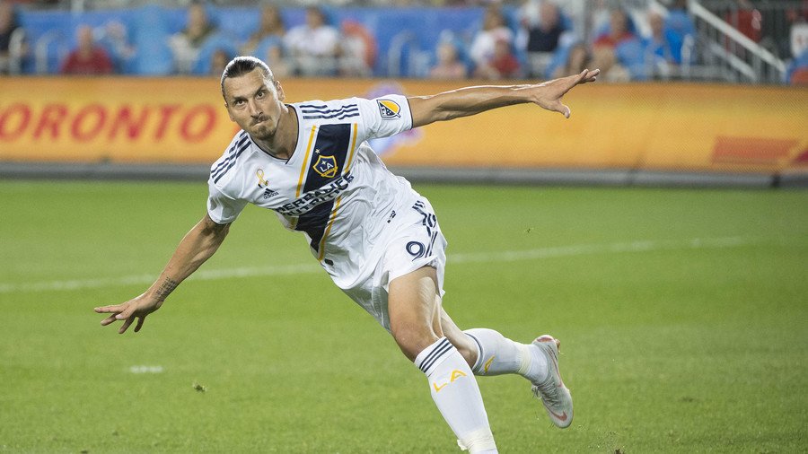 Insane Ibra! - Zlatan hits ridiculous 500th career goal for Galaxy (VIDEO)